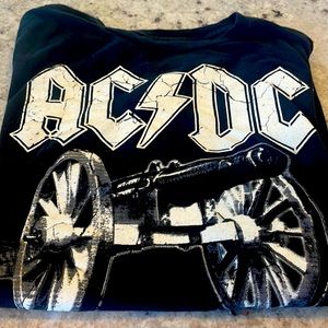 Like New AC DC graphic Tee. Large Band T-shirt